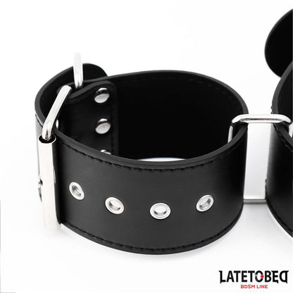 Collar y Esposas Ajustables