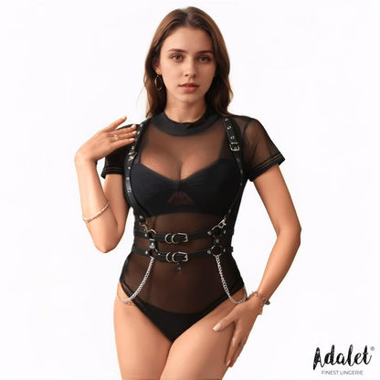 Brenda Arnes para Pecho Cuero Vegano con Cadenas Talla unica